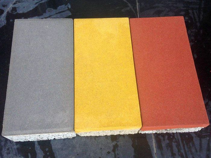 潍坊透水砖分享陶瓷透水砖与陶土砖的不同